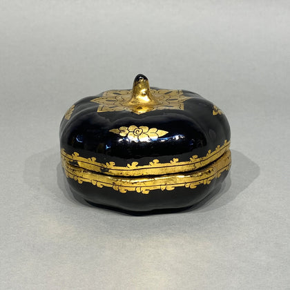 Burmese Lacquer Gold Leaf Trinket Box, , Burmese Lacquerware - Artisera