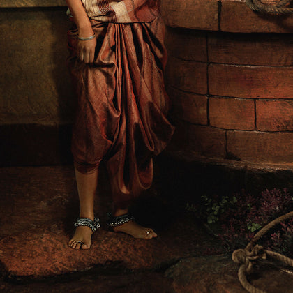 A Mysore Lady Near the Well (Aditi Rao Hydari), 2009, Rohit Chawla, Internal - Artisera