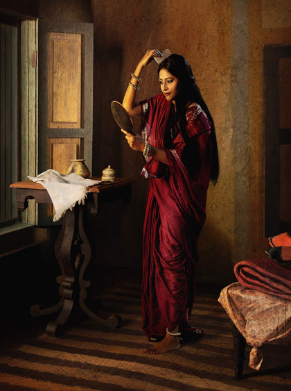 Lady with the Mirror Combing Her Hair (Saloni Puri), 2009, Rohit Chawla, Internal - Artisera