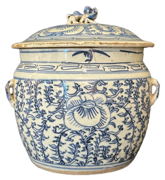 Chinese Kamcheng or Covered Jar, , Balaji's Antiques and Collectibles - Artisera