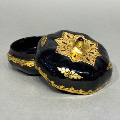 Burmese Lacquer Gold Leaf Trinket Box, , Burmese Lacquerware - Artisera